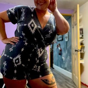 Cute little Romper - size small